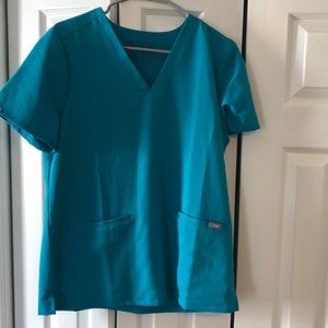 Figs Technical Collection Scrub top